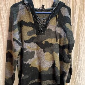 Rock & Republic Camouflage Sweater - Black, Green, Gray